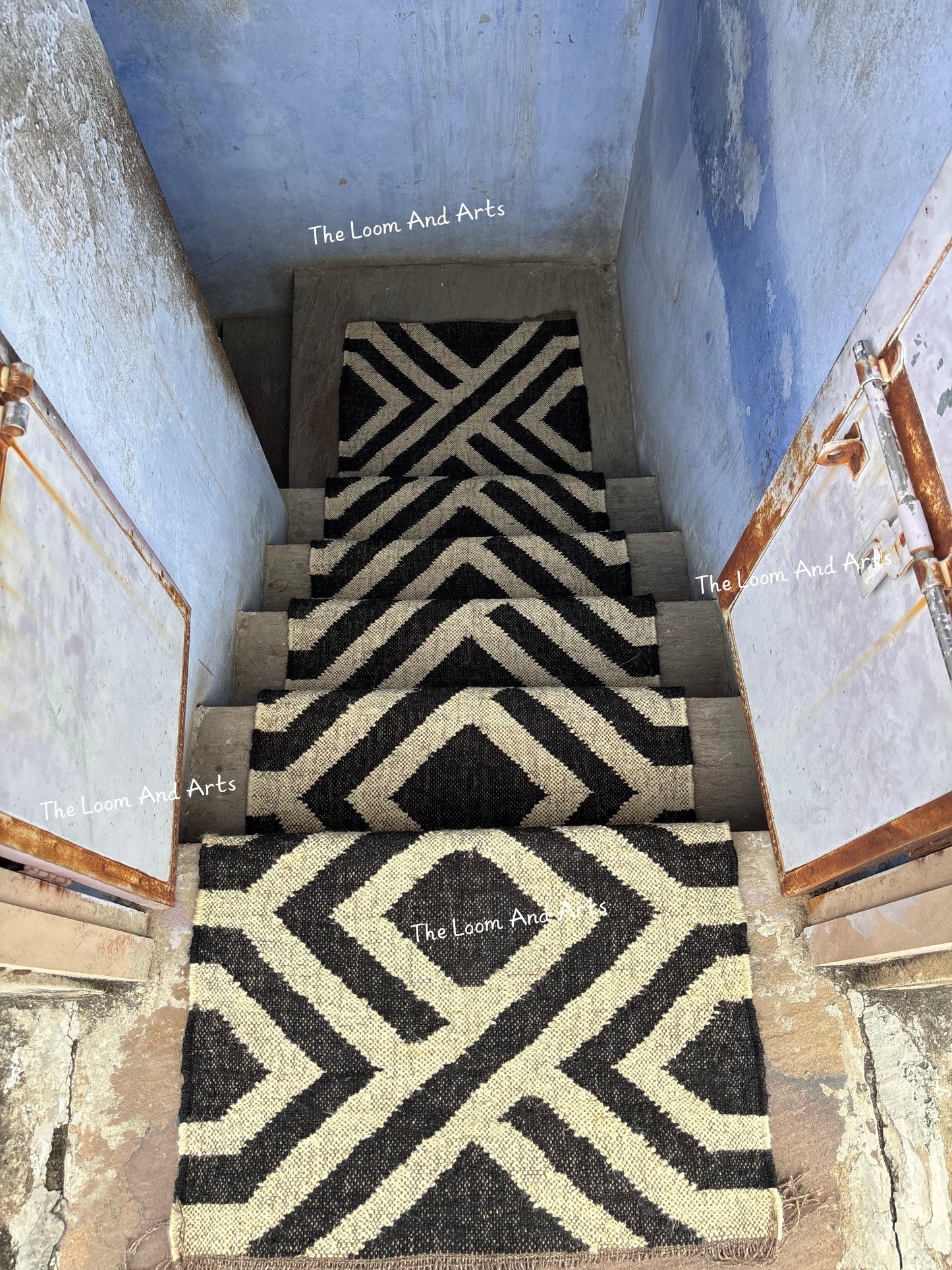 Black And White Jute Stair Runner, Modern Stair Runner, Floral Stair Rug