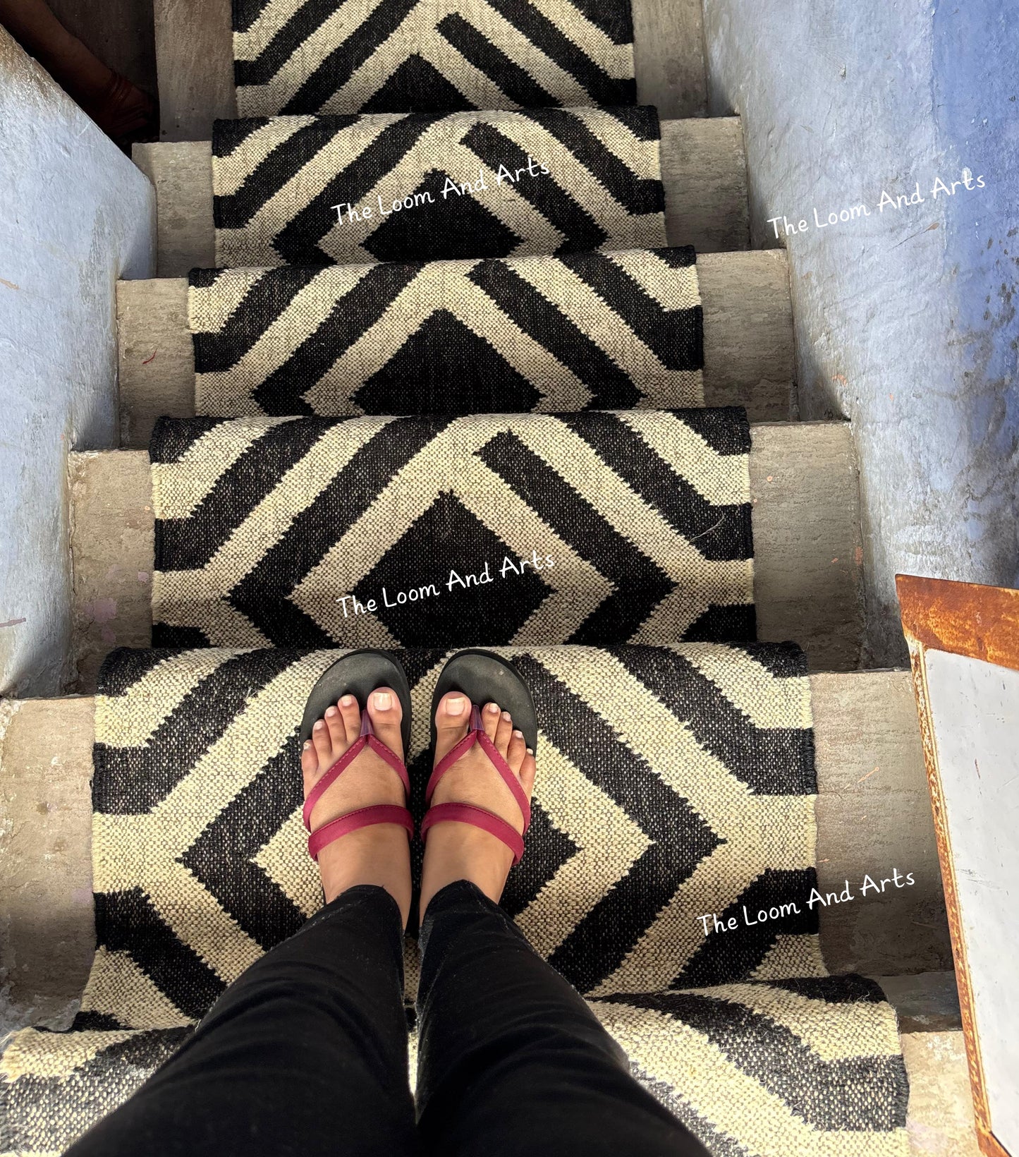 Black And White Jute Stair Runner, Modern Stair Runner, Floral Stair Rug