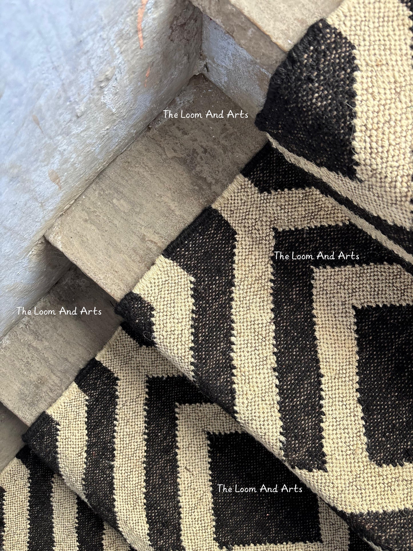 Black And White Jute Stair Runner, Modern Stair Runner, Floral Stair Rug