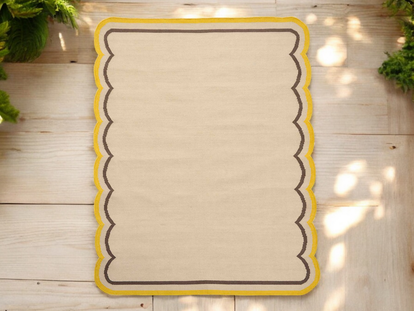 Beige Scalloped Rug 9x12, Flatweave Scalloped Rug, Yellow Border Scallops